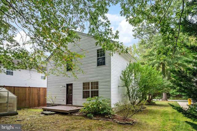 $479,999 | 1037 Biltmore Avenue, West River, MD 20778