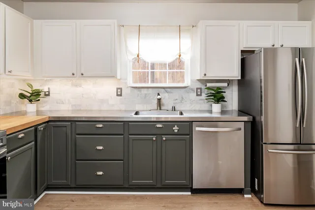 $479,999 | 1037 Biltmore Avenue, West River, MD 20778