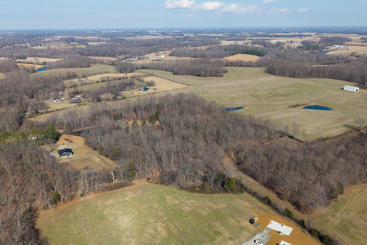782 B New Deal Potts Road Cottontown, TN 37048 - Photo 12 of 21 a view of a outdoor space