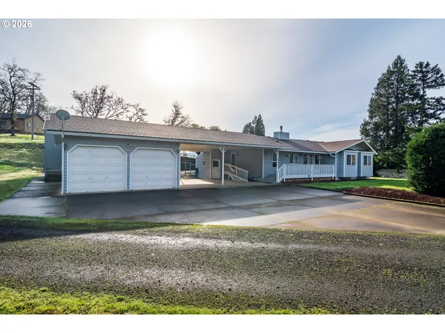 $589,000 | 199 Blands Lane, Roseburg, OR 97471