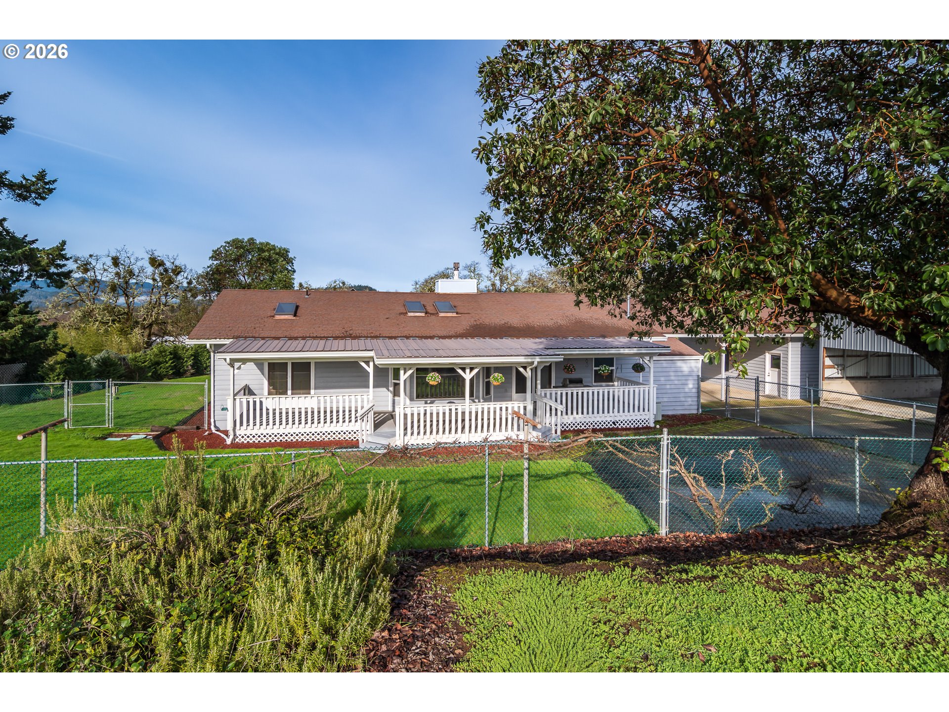 199 Blands Lane Roseburg, OR 97471 - Photo 9 of 48