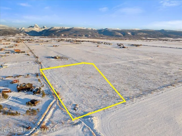 $495,000 | 443 Treasure Mountain Loop, Driggs, ID 83422