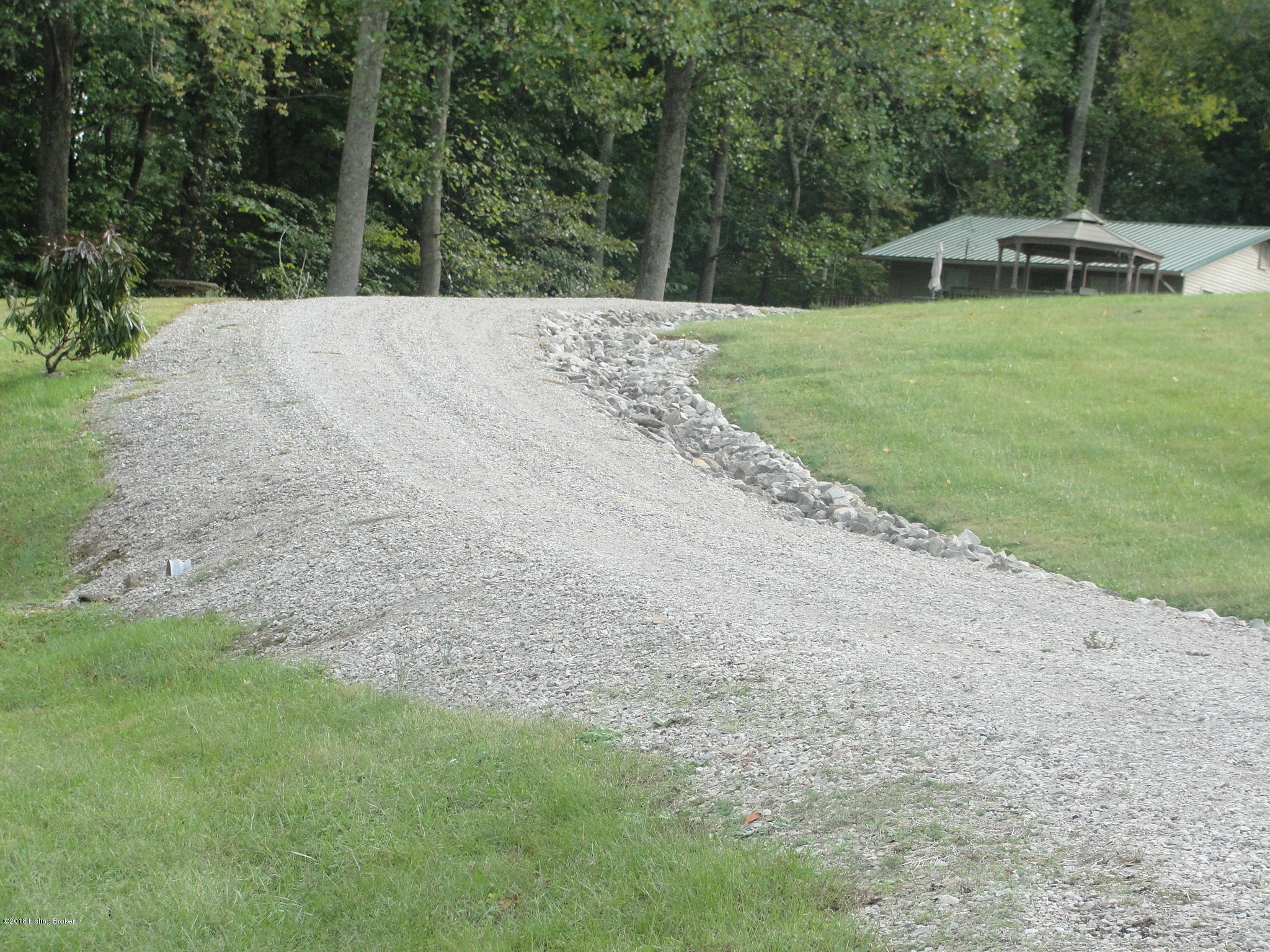 215 Muskie Road Falls Of Rough, KY 40119 - Photo 14 of 98 2018-10-13 17.10.12