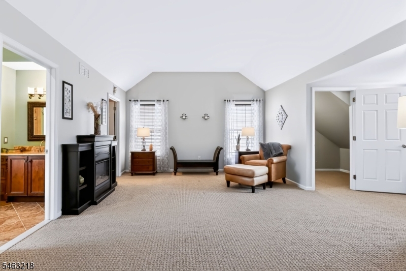 36 Bluebird Way Raritan, NJ 08869 - Photo 27 of 40 Gallery Image 27