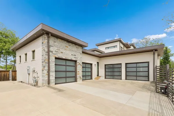 $1,950,000 | 548 Oak Grove Lane, Coppell, TX 75019