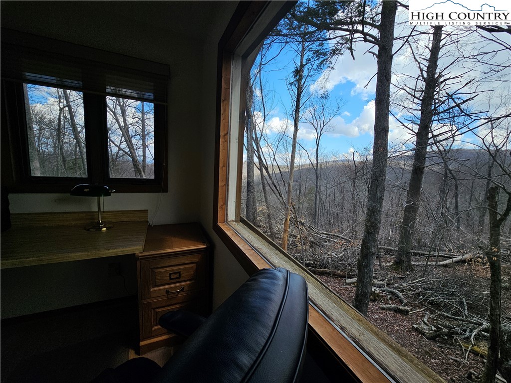 109 Foxgrape Hollow Road Beech Mountain, NC 28604 - Photo 21 of 50