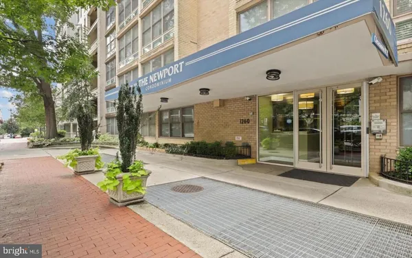 $340,000 | 1260 21st Street Northwest, Unit 709, Washington, DC 20036