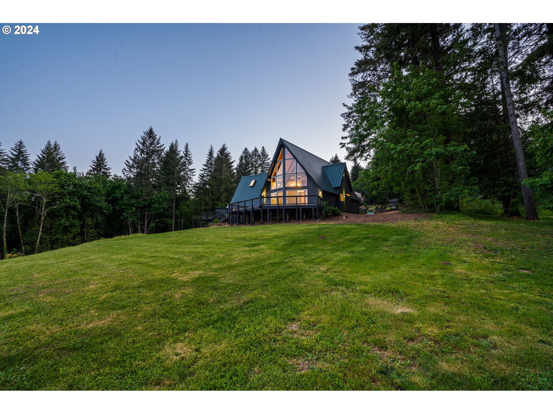 12180 Southeast Virginia Court Sandy, OR 97055 - Photo 3 of 48 Gallery Image 3