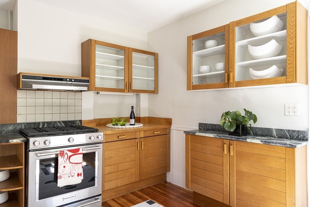 36 Rice Street, Unit 1 Cambridge, MA 02140 - Photo 8 of 20