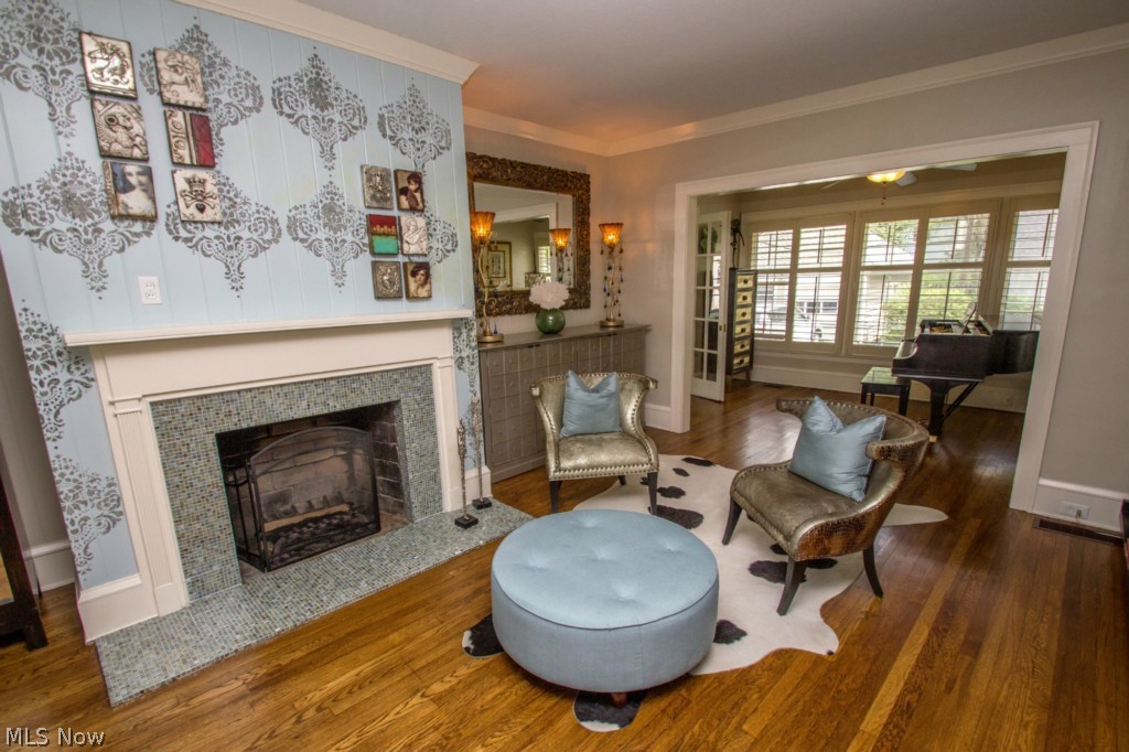 2181 Middlefield Road Cleveland Heights, OH 44106 - Photo 3 of 25