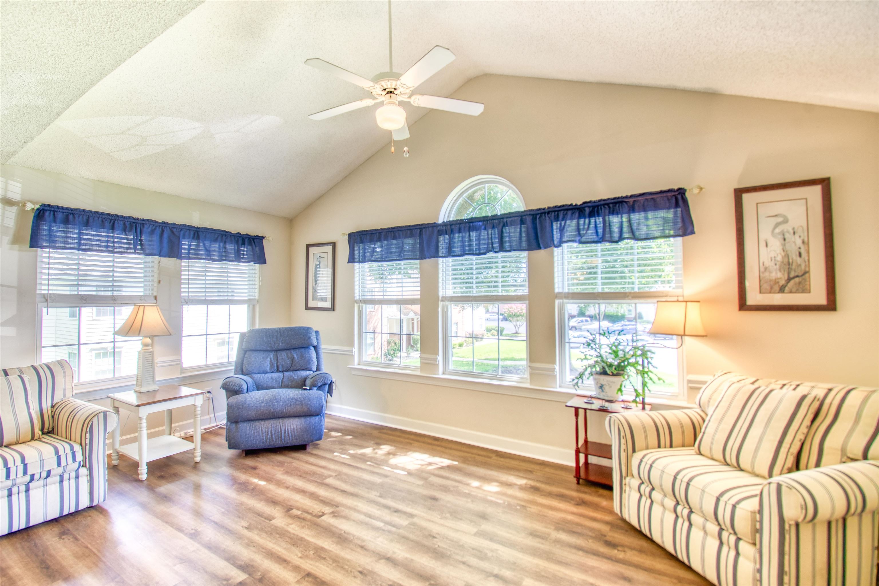4386 Daphne Lane, Unit F Murrells Inlet, SC 29576 - Photo 6 of 23 Gallery Image 6