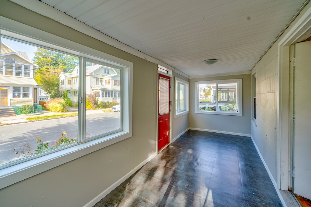 247-249 Commonwealth Avenue Springfield, MA 01108 - Photo 13 of 26 a view of an empty room and window