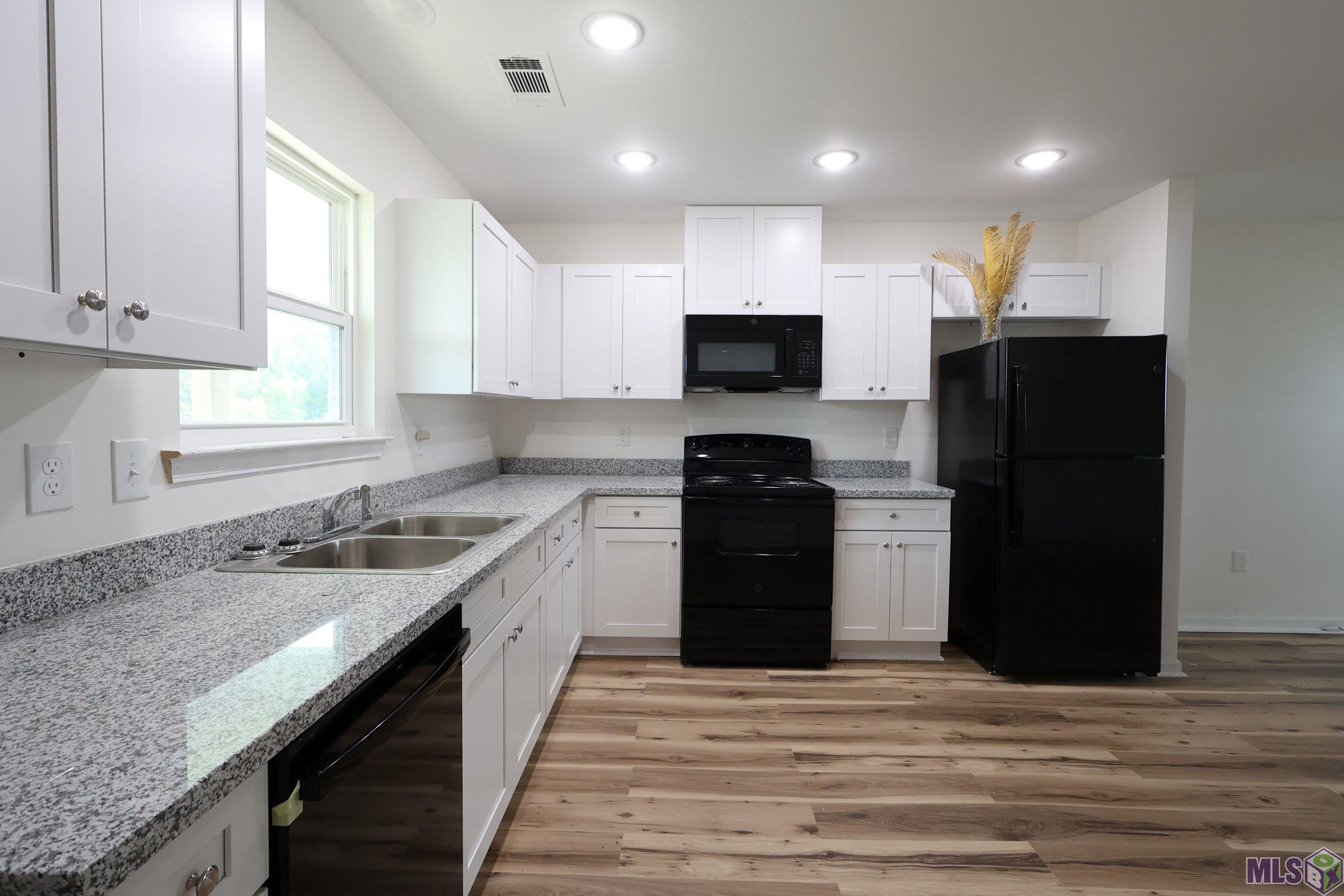 7285 Grand Caillou Road Dulac, LA 70353 - Photo 4 of 17