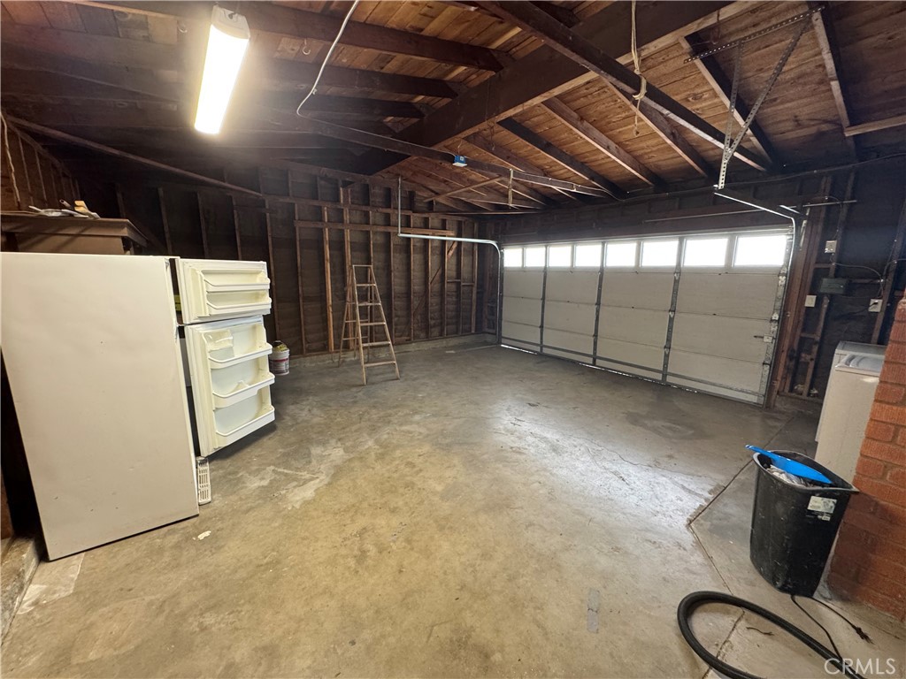 202 Spieth Way Riverside, CA 92507 - Photo 28 of 31 a view of a storage in a room