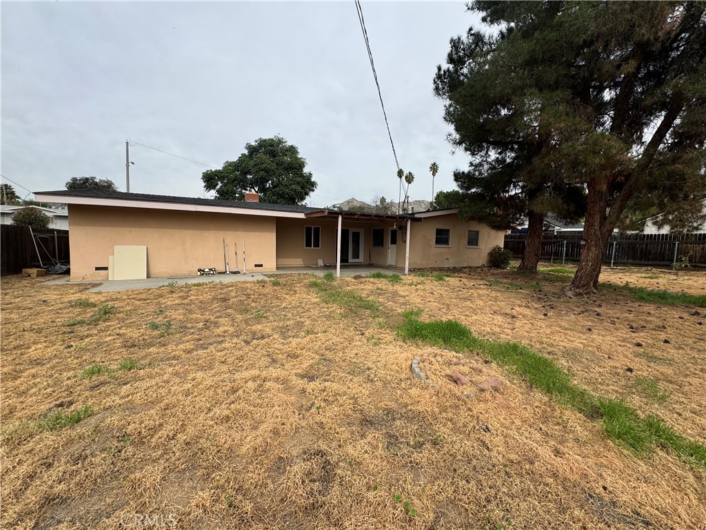 202 Spieth Way Riverside, CA 92507 - Photo 30 of 31 a view of a house with a yard