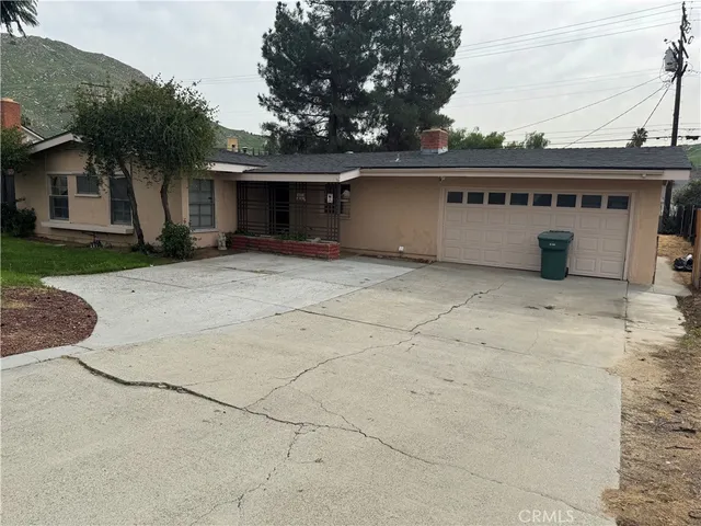 $3,600 | 202 Spieth Way, Riverside, CA 92507