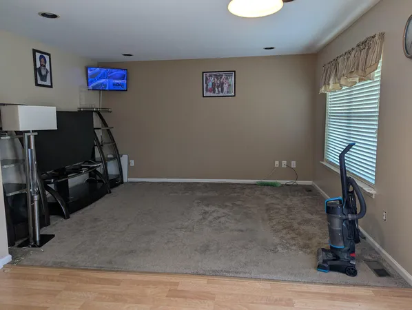 $3,700 | 4 Tether Circle, Woodbury, NJ 08096