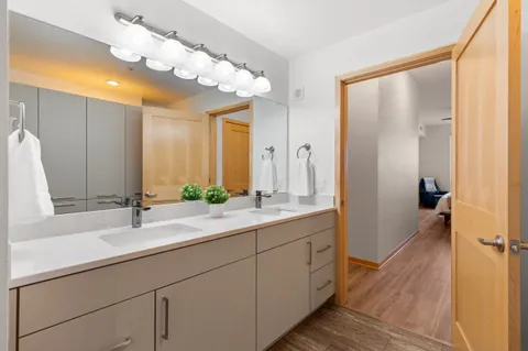 $600,000 | 625 North Segoe Road, Unit 702, Madison, WI 53705