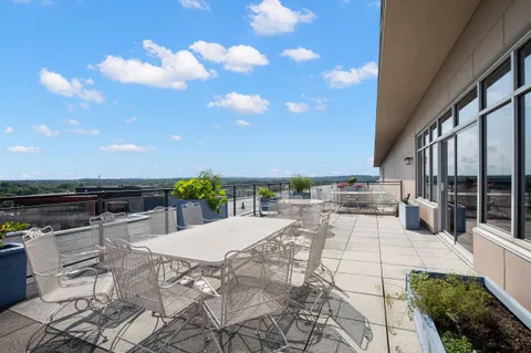 $600,000 | 625 North Segoe Road, Unit 702, Madison, WI 53705