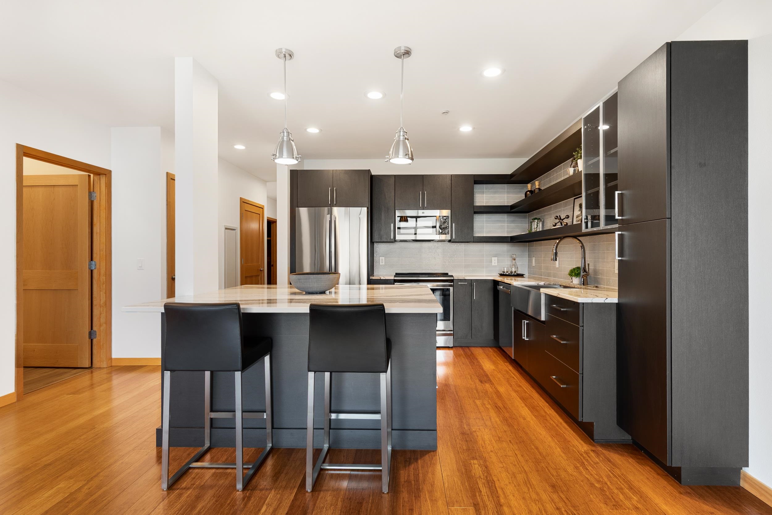 625 North Segoe Road, Unit 702 Madison, WI 53705 - Photo 10 of 30