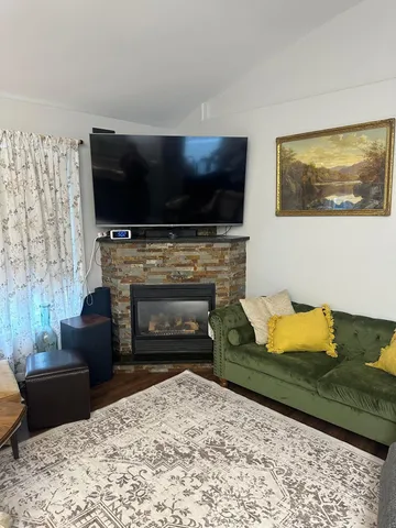 $359,999 | 306 7th Street Southwest, Roseau, MN 56751