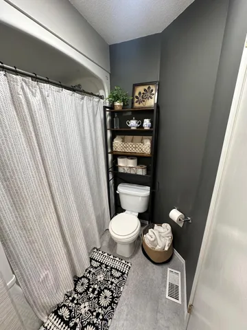 $359,999 | 306 7th Street Southwest, Roseau, MN 56751