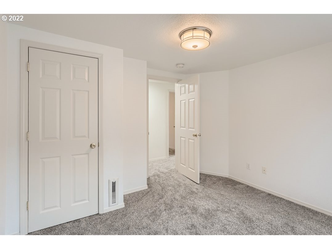 12603 Southeast Foster Road Portland, OR 97236 - Photo 22 of 28 a view of an empty room