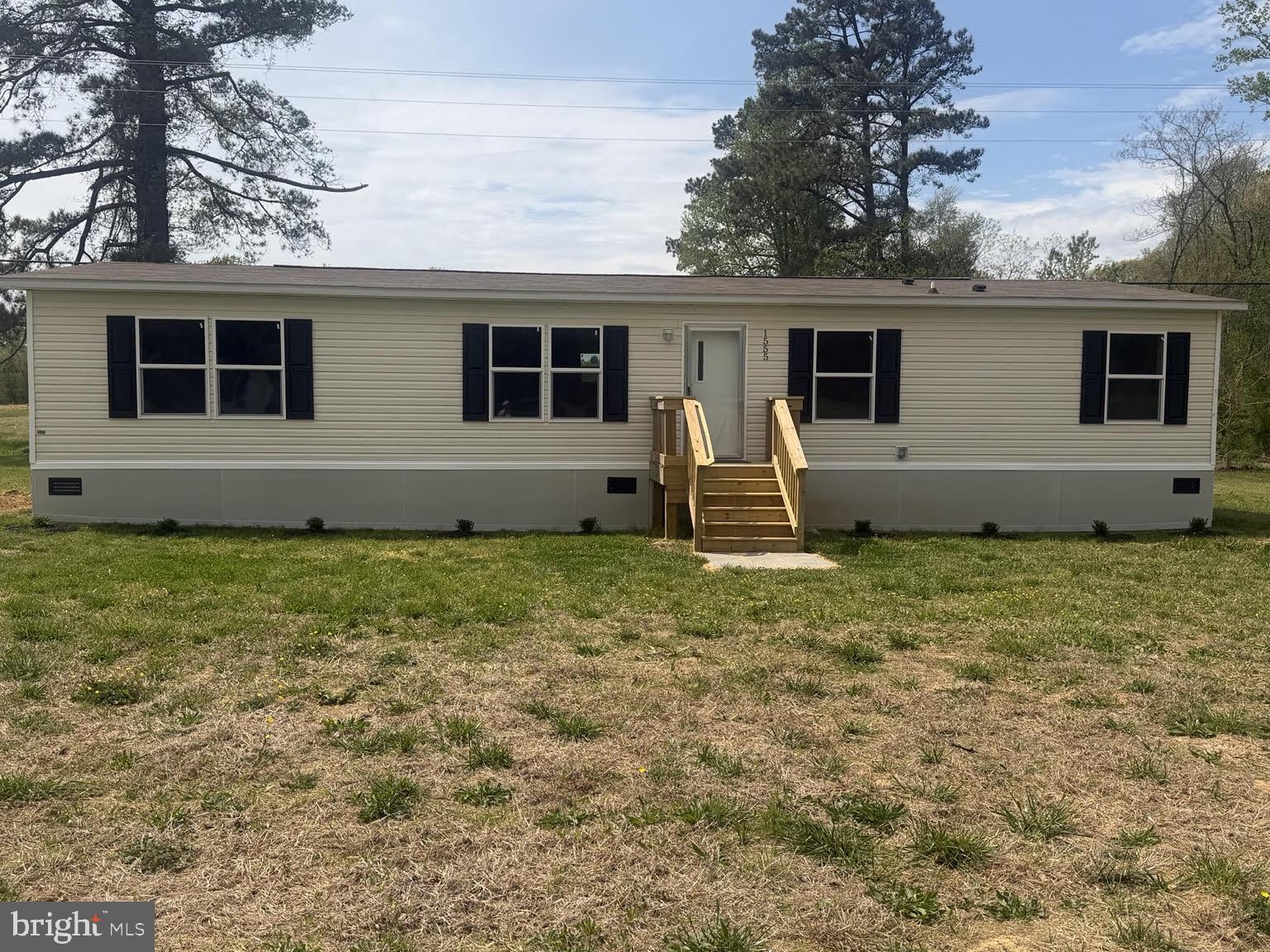 1555 Tavern Run Road Hague, VA 22469 - Photo 2 of 14 a view of a house with backyard