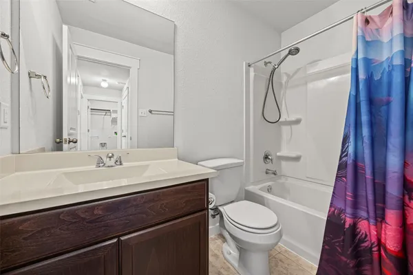 $2,095 | 5800 Marostica Lane, Unit 70, Round Rock, TX 78665