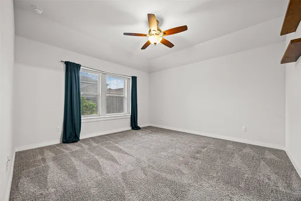 $2,095 | 5800 Marostica Lane, Unit 70, Round Rock, TX 78665