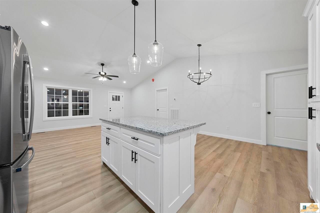 2698 Poplar Spring Road Glasgow, KY 42141 - Photo 8 of 27 Gallery Image 8