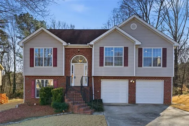 $380,000 | 955 Sugar Meadow Drive, Sugar Hill, GA 30518