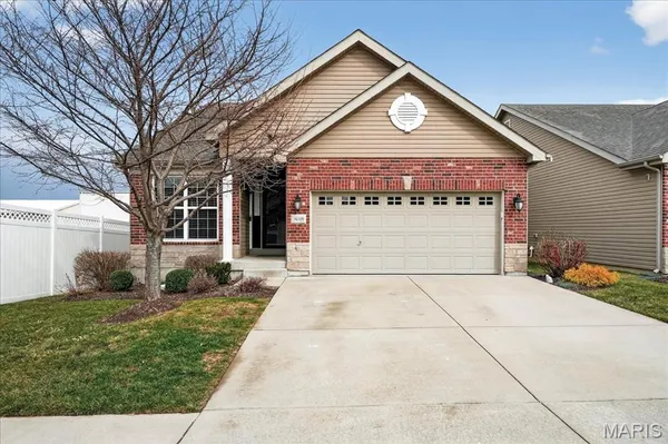 $485,000 | 16109 Amber Vista Drive, Ballwin, MO 63021