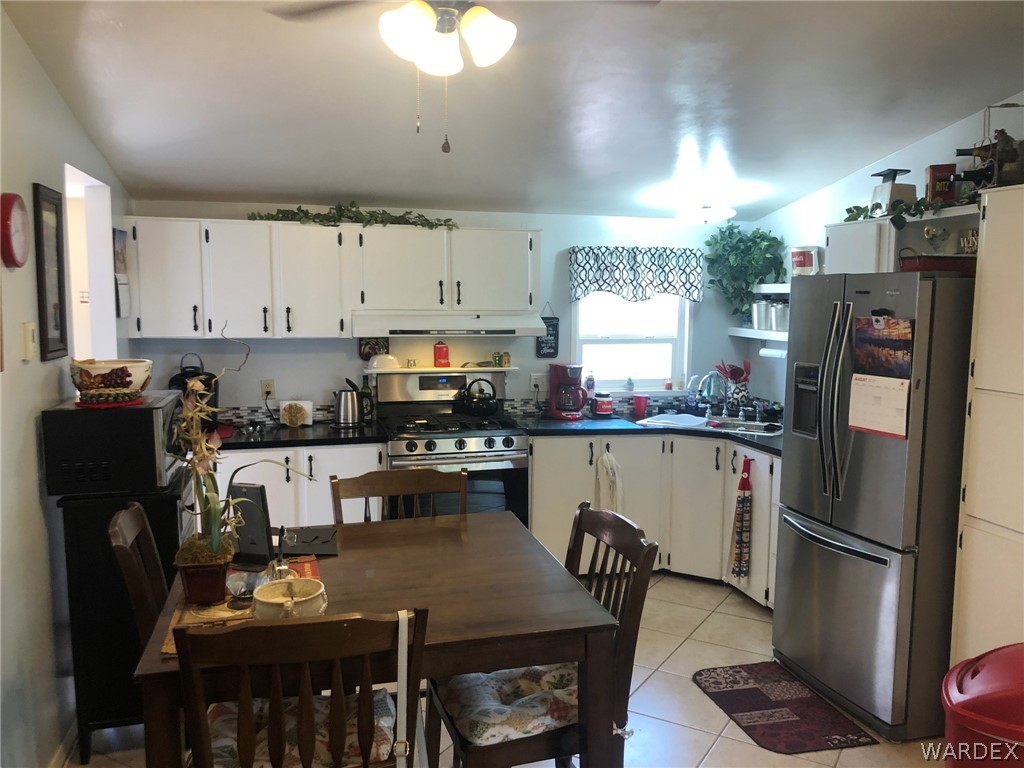 3968 Bosque Road Golden Valley, AZ 86413 - Photo 10 of 35