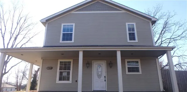 $152,500 | 601 Prospect Street, Leavenworth, KS 66048