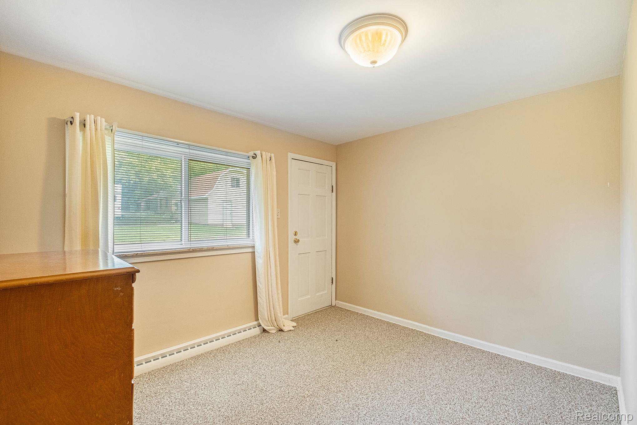 4271 East Stanley Road Mount Morris, MI 48458 - Photo 11 of 25 Gallery Image 11