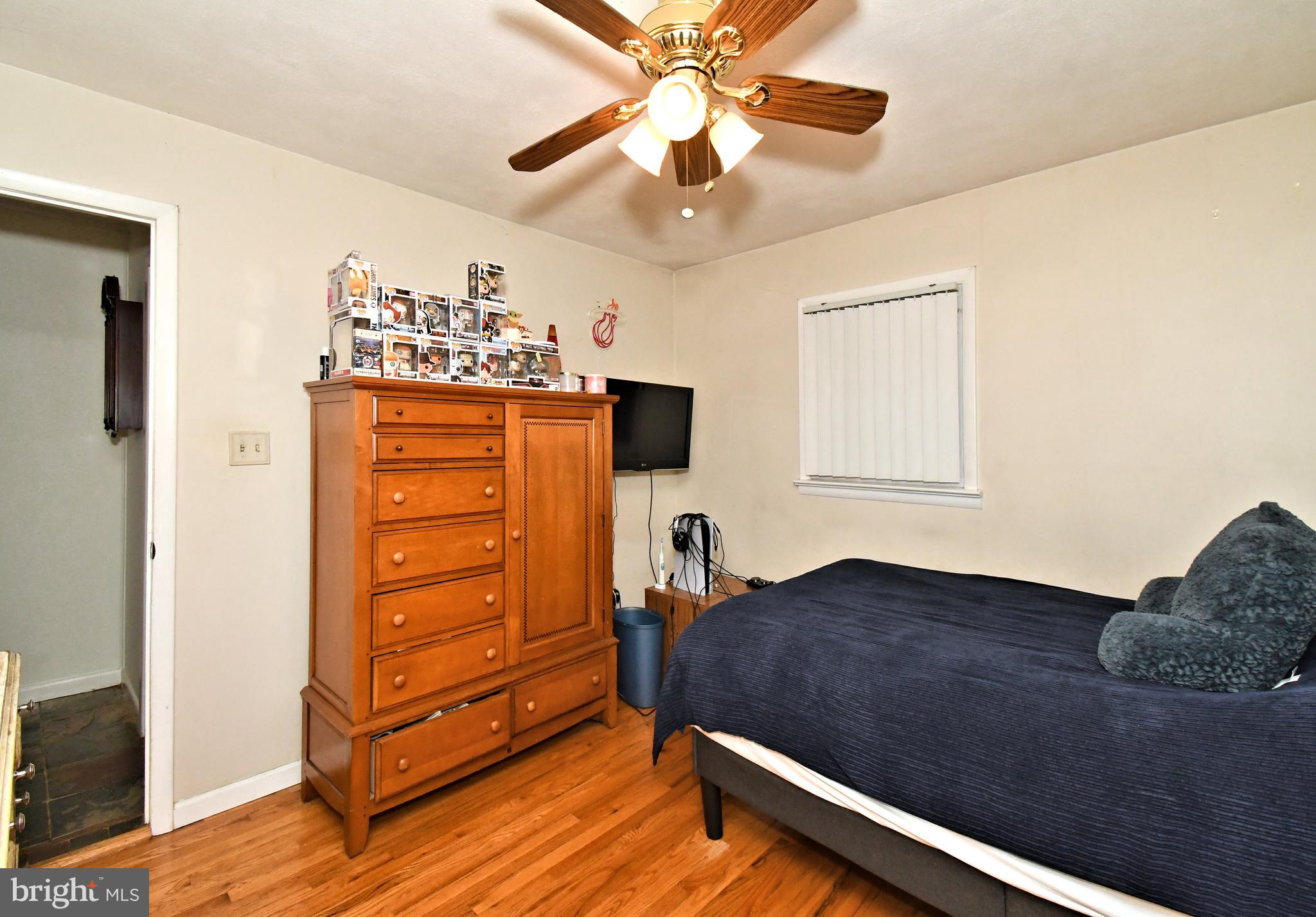 5 Royal Oak Road Lawrence Township, NJ 08648 - Photo 29 of 53