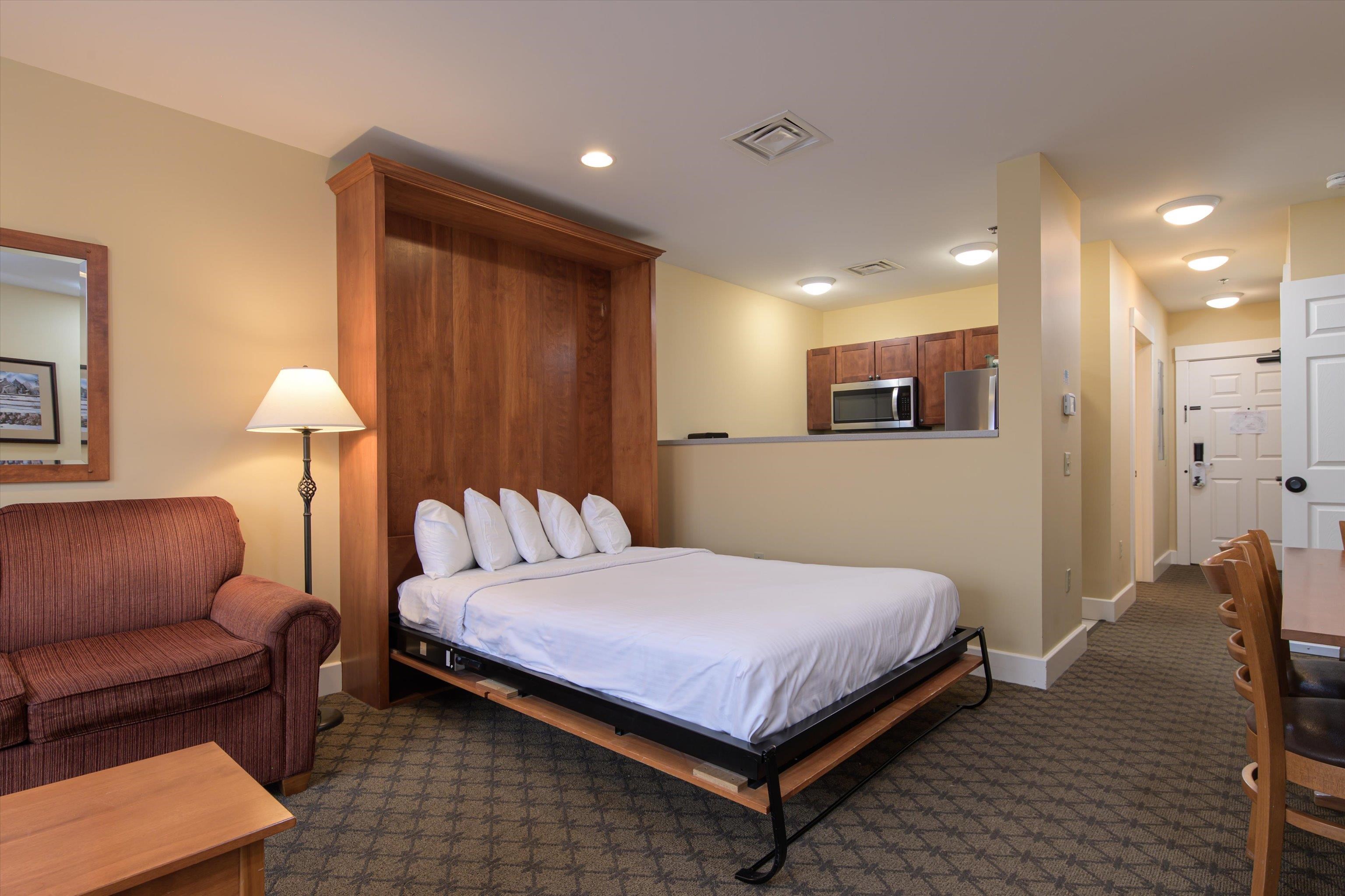 254-256 Qtr I Jackson Gore Inn Ludlow, VT 05149 - Photo 5 of 33