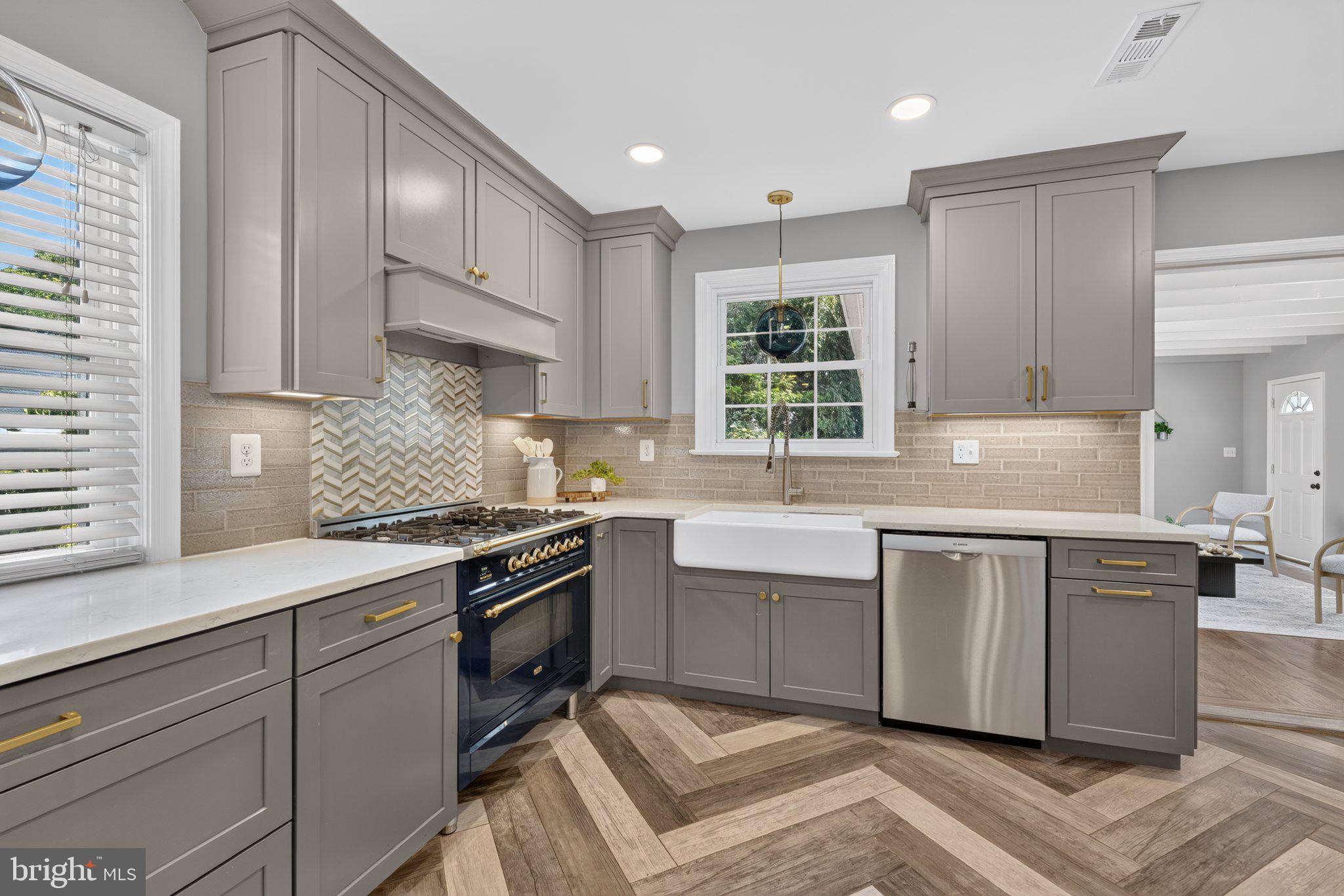 2601 Military Road Arlington, VA 22207 - Photo 30 of 119 Ready For Your Next Culinary Adventure!