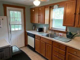 1248 Brinton Road Pittsburgh, PA 15221 - Photo 4 of 14 Gallery Image 4