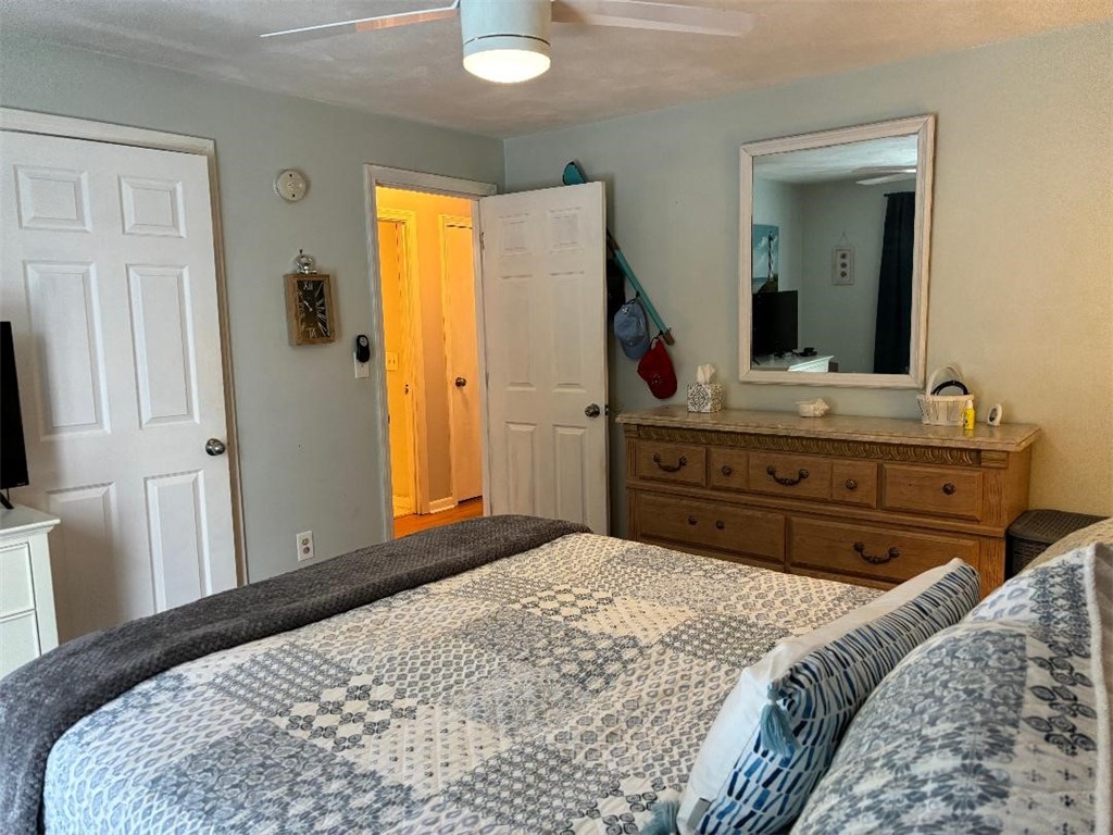 75 Hemlock Road South Kingstown, RI 02879 - Photo 21 of 32