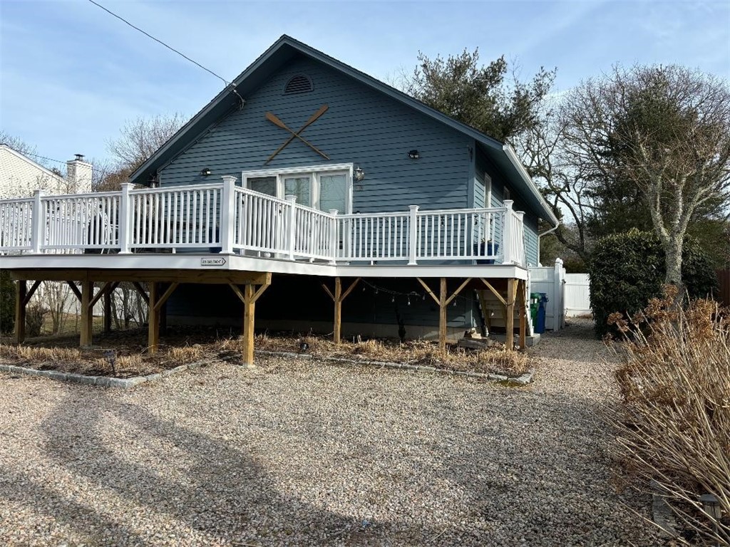75 Hemlock Road South Kingstown, RI 02879 - Photo 3 of 32