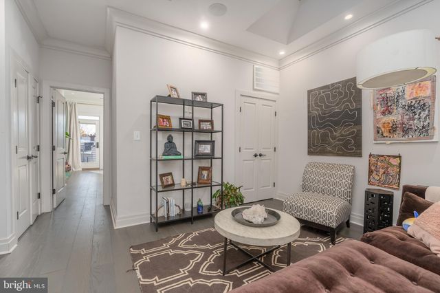 $1,140,000 | 64 U Street Northwest, Unit 2, Washington, DC 20001