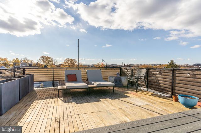 $1,140,000 | 64 U Street Northwest, Unit 2, Washington, DC 20001