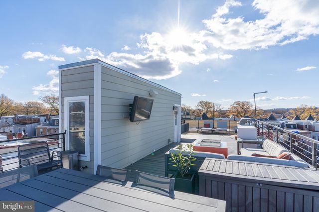 $1,140,000 | 64 U Street Northwest, Unit 2, Washington, DC 20001