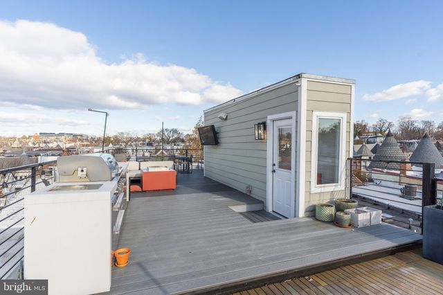 $1,140,000 | 64 U Street Northwest, Unit 2, Washington, DC 20001