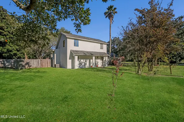 $289,000 | 109 South Wright Avenue, Long Beach, MS 39560