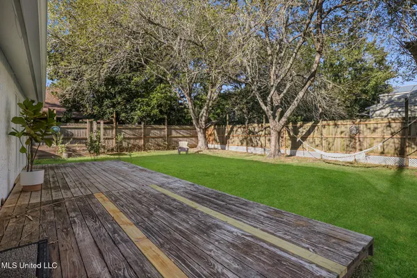 $279,000 | 109 South Wright Avenue, Long Beach, MS 39560