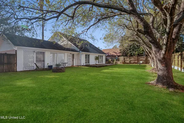 $279,000 | 109 South Wright Avenue, Long Beach, MS 39560