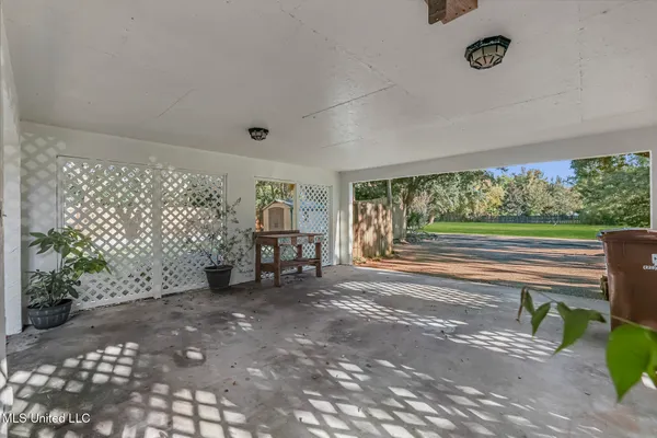 $279,000 | 109 South Wright Avenue, Long Beach, MS 39560